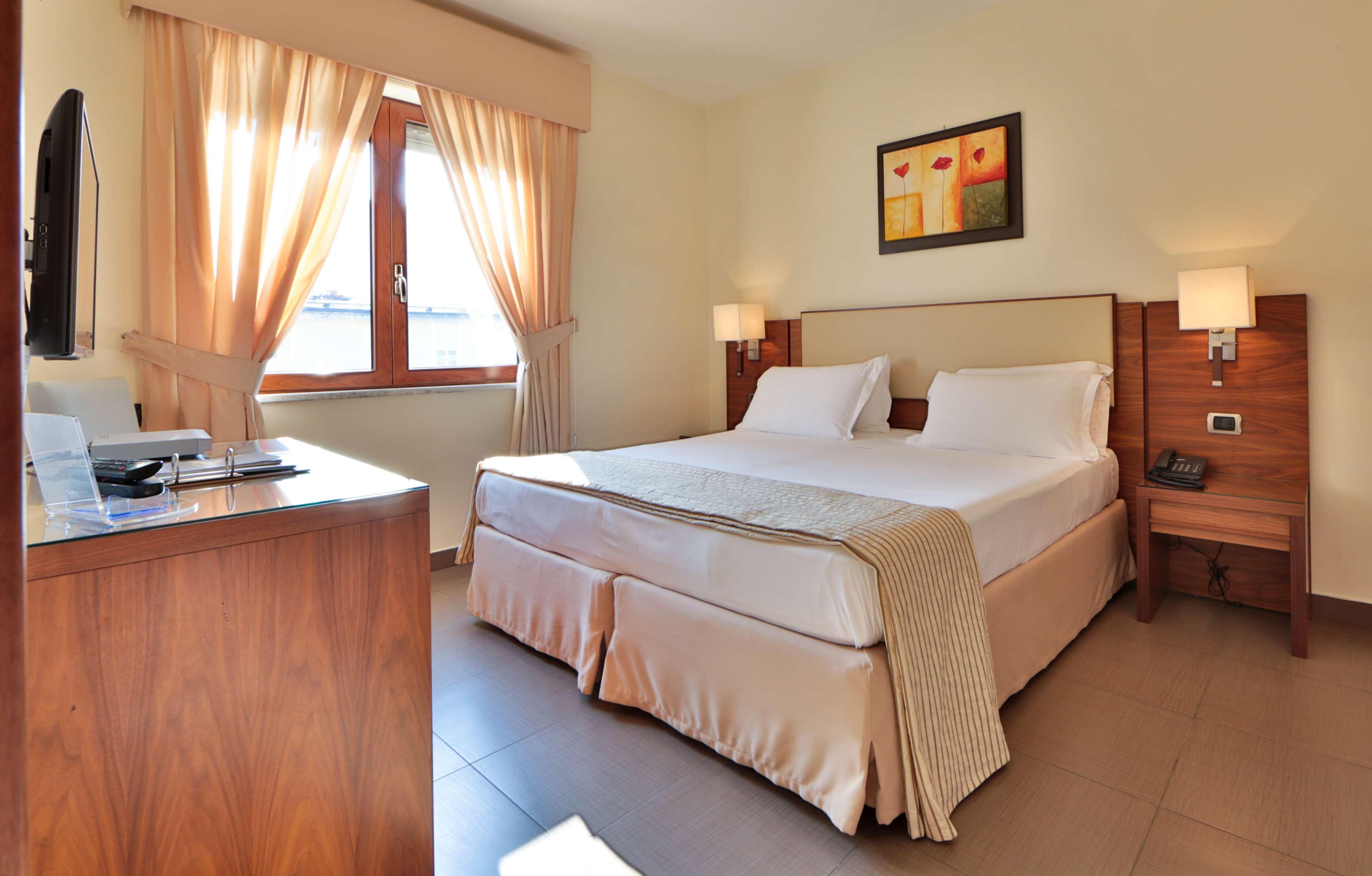 Suites & Residence Hotel Pozzuoli Kültér fotó