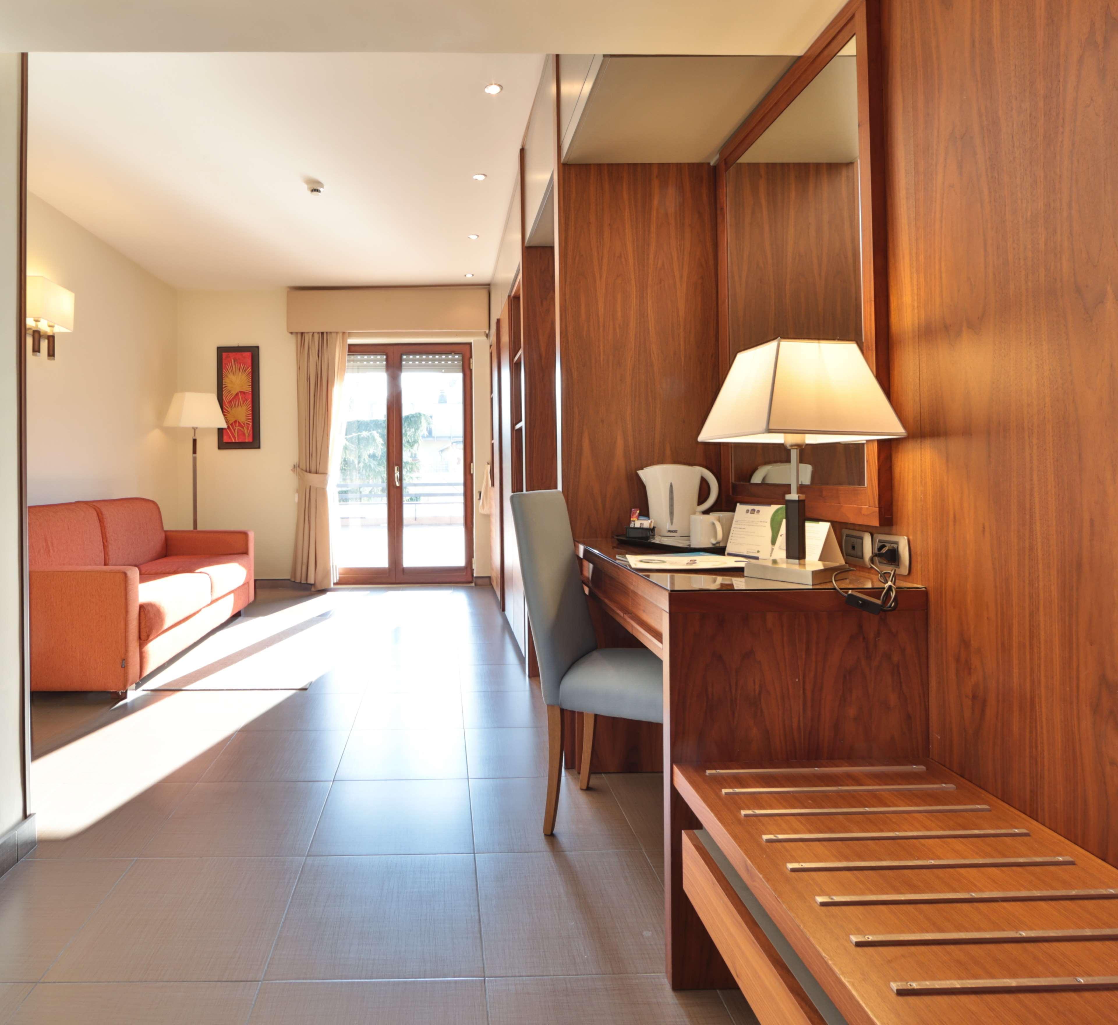 Suites & Residence Hotel Pozzuoli Kültér fotó
