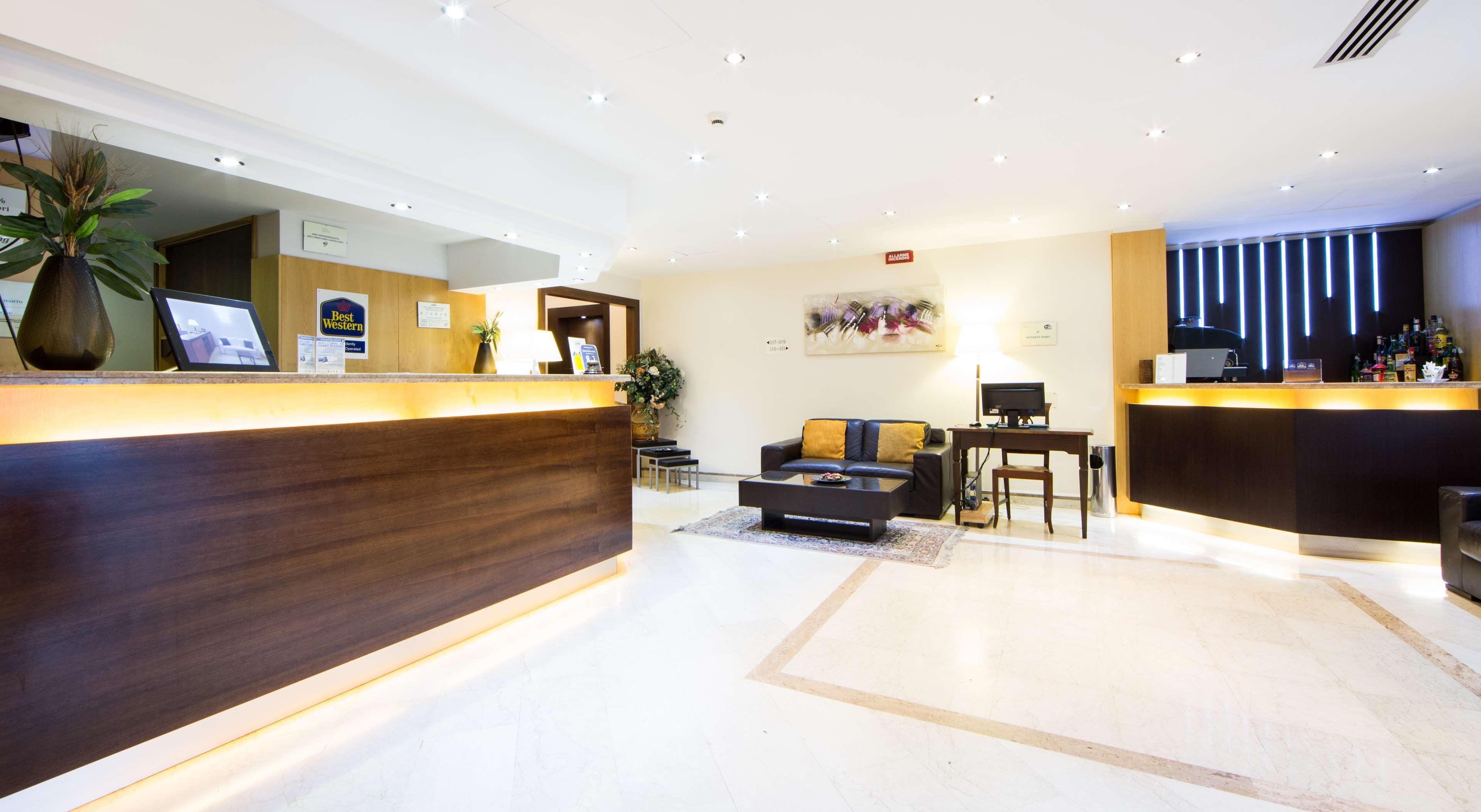 Suites & Residence Hotel Pozzuoli Kültér fotó
