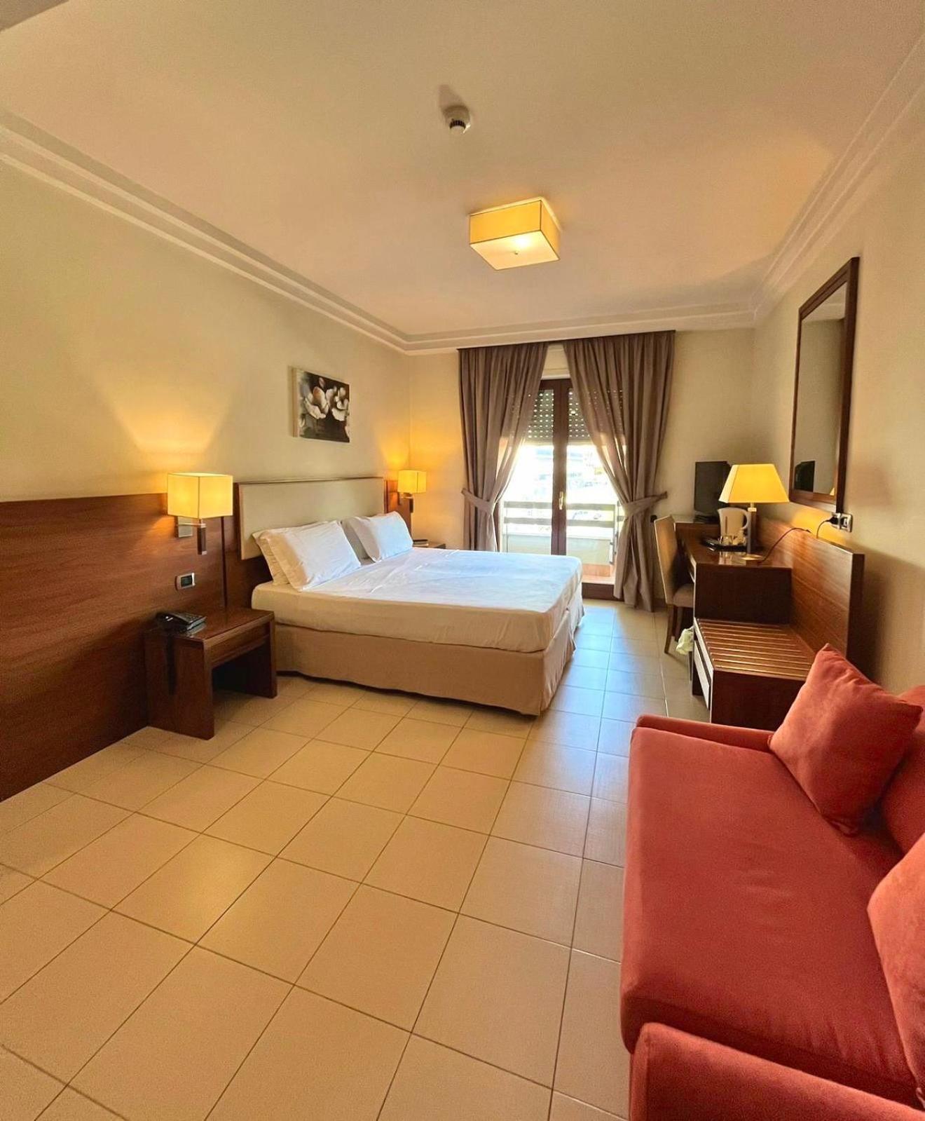 Suites & Residence Hotel Pozzuoli Kültér fotó